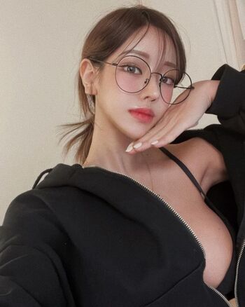 Yoon Chae Ah Leaked Nude OnlyFans (Photo 25)