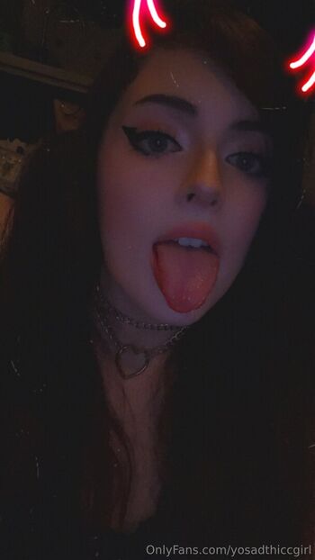 yosadthiccgirl