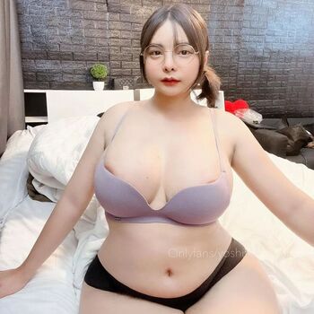 yoshithunchanok Leaked Nude OnlyFans (Photo 37)