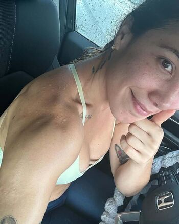 Yosi Fernandes Leaked Nude OnlyFans (Photo 23)
