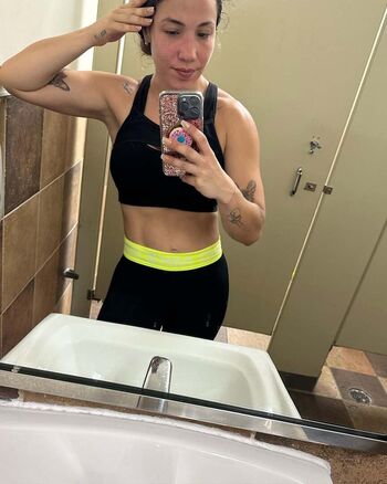 Yosi Fernandes Leaked Nude OnlyFans (Photo 29)