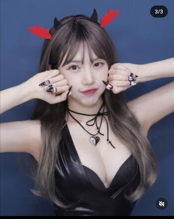 Youchi Leaked Nude OnlyFans (Photo 8)