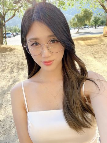 Yougelly Leaked Nude OnlyFans - ShemaleLeaks!