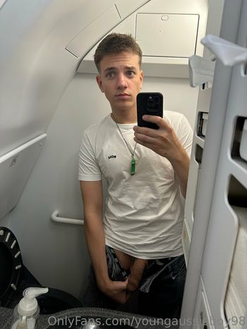 youngaussieboy98 Leaked Nude OnlyFans (Photo 5)