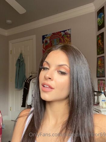 youngnsexy18