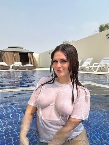 youramylee Leaked Nude OnlyFans (Photo 5)