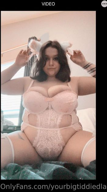 yourbigtiddiedlamb Leaked Nude OnlyFans (Photo 24)