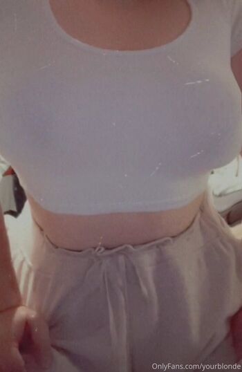 yourblonde Leaked Nude OnlyFans (Photo 29)