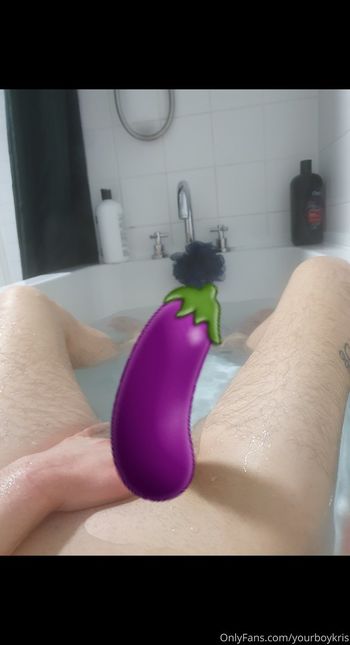 yourboykris Leaked Nude OnlyFans (Photo 1)