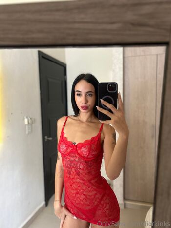 yourgirldior Leaked Nude OnlyFans (Photo 19)