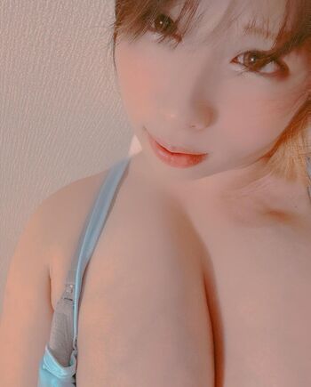 Yuinyan Leaked Nude OnlyFans (Photo 3)