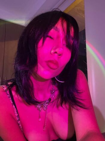 Yuitenaa Leaked Nude OnlyFans (Photo 16)