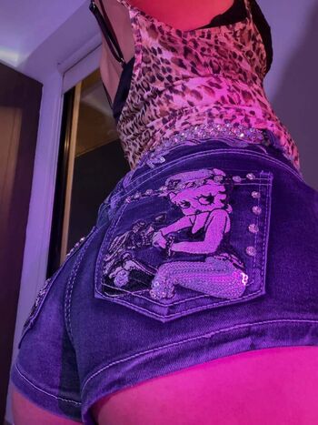 Yuitenaa Leaked Nude OnlyFans (Photo 19)