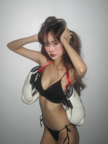 Yujeen.indyy