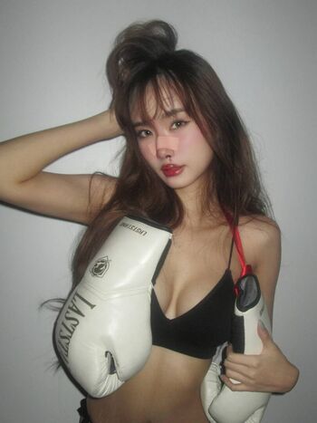 Yujeen.indyy