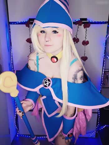 Yuki Cosplay