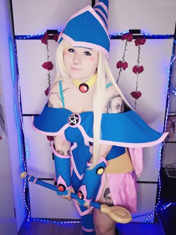 Yuki Cosplay