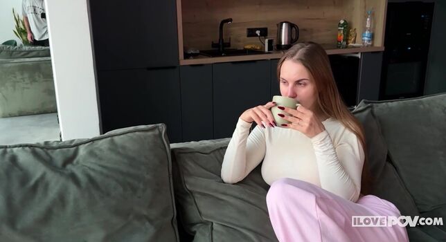 yunaverse Leaked Nude OnlyFans (Photo 6)