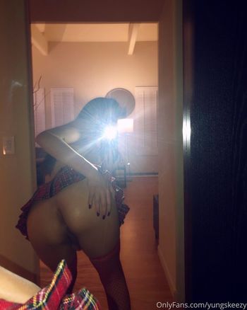 yungskeezy Leaked Nude OnlyFans (Photo 15)
