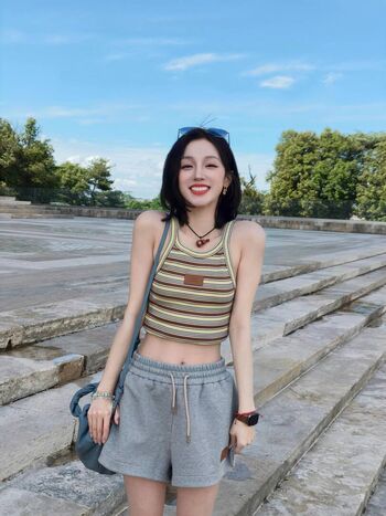 YUQI