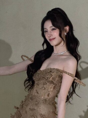 YUQI Leaked Nude OnlyFans (Photo 48)