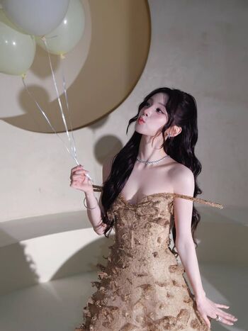 YUQI Leaked Nude OnlyFans (Photo 49)