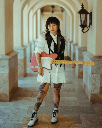Yvette Young
