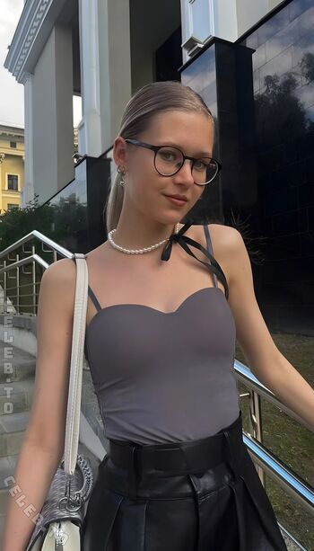 ZaidaSchwarten Leaked Nude OnlyFans (Photo 2)