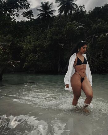Zamira Garcia Leaked Nude OnlyFans (Photo 21)