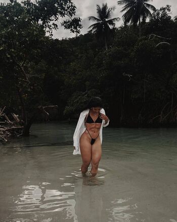 Zamira Garcia Leaked Nude OnlyFans (Photo 22)