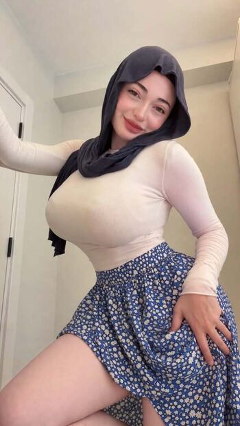 zelal Leaked Nude OnlyFans (Photo 7)