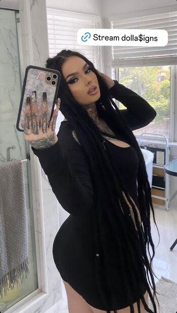 Zhavia Leaked Nude OnlyFans (Photo 23)