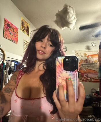 zoe.ebarb Leaked Nude OnlyFans (Photo 15)