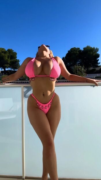 Zoe Leanne Cooper