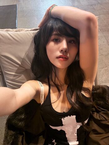 Zoe Levana Leaked Nude OnlyFans (Photo 21)