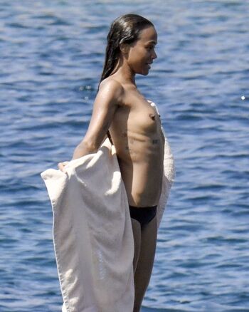 Zoe Saldana Leaked Nude OnlyFans (Photo 159)