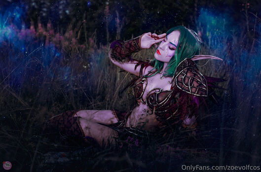 Zoe Volf Cosplay