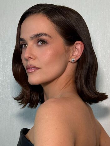 Zoey Deutch