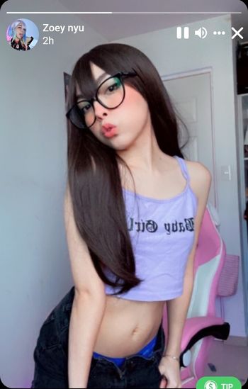 zoey_nyu Leaked Nude OnlyFans (Photo 8)