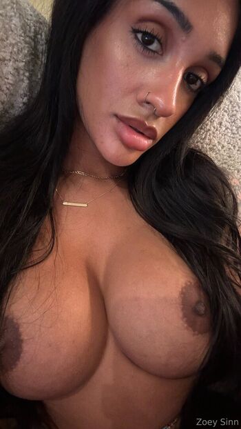 Zoey Sinn
