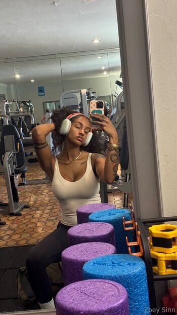 zoeyxsinn Leaked Nude OnlyFans (Photo 6)