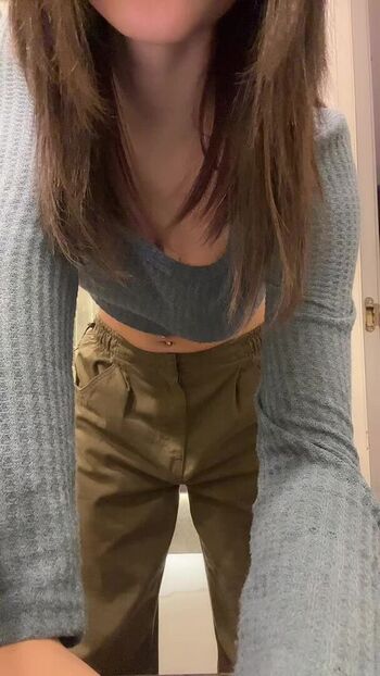 Zubizi Leaked Nude OnlyFans (Photo 38)