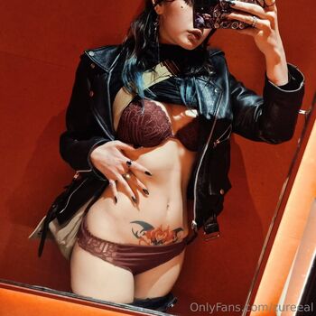 Zureeal Leaked Nude OnlyFans (Photo 295)